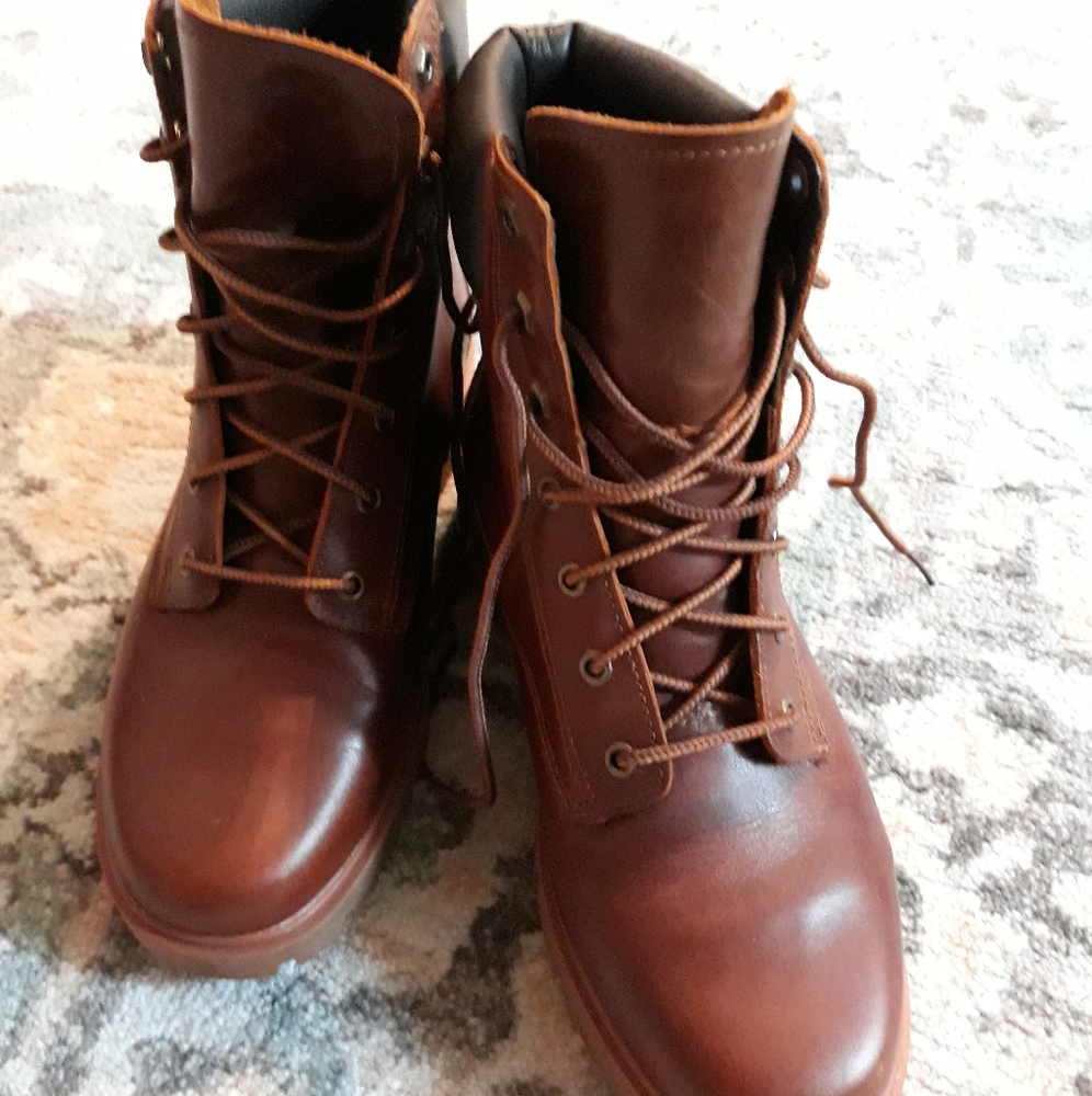 Women boots